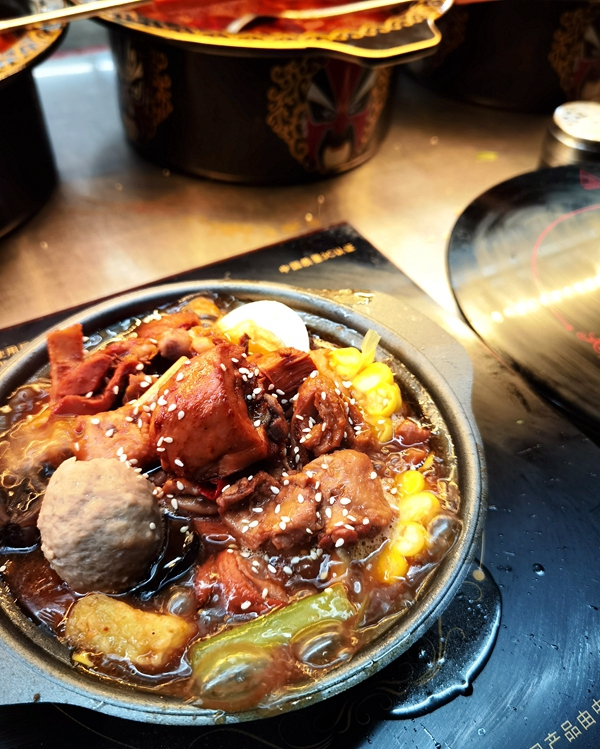 一份沸腾啵啵鸡,直材实料看得见.jpg 一份沸腾啵啵鸡,直材实料看得见.jpg